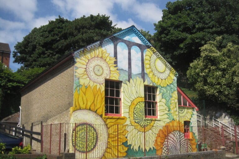 sunflower house folkestone kent 768x511