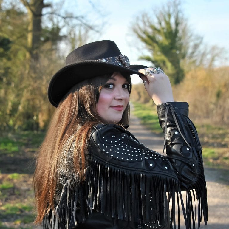 DSC 3521 1 Middle 2ax Light 11 768x768