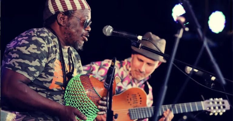 TWOMANTING harboursidesquare folkestonemusictown 768x400