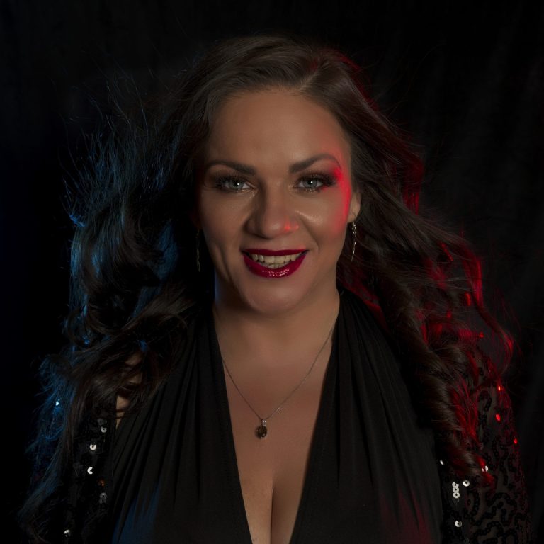 Sophia Stutchbury Start Something Album Seaview Studio.web .010 768x768